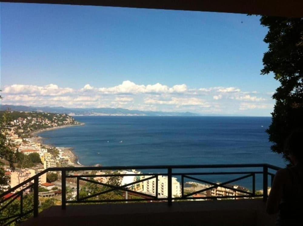 Residence Villa Beuca Cogoleto Bagian luar foto